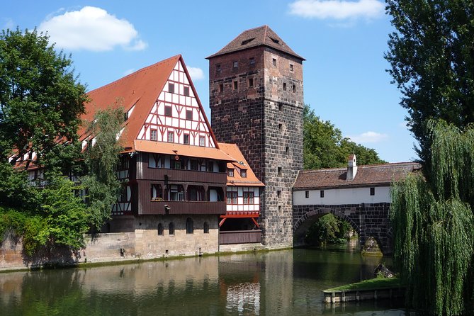 Nuremberg Guided Day Trip from Munich by Train - Getting Oriented: Meeting at Radius Tours and Boarding the Regional Express