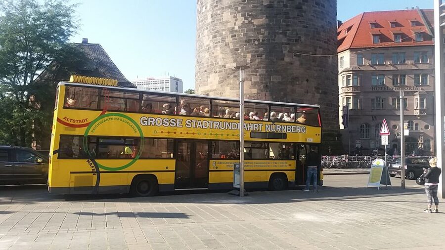 Nuremberg: Hop-On Hop-Off Bus Tour - Stop 2: Hauptmarkt and the Altstadt core