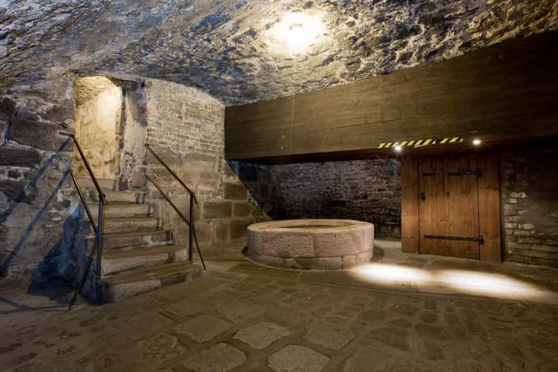 Nuremberg: Medieval Dungeons Guided Tour - The first rooms: vaulted cellars and an easy start into the story