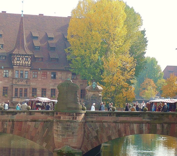 Nuremberg Old Town and Nazi Rally Grounds Walking Tour - Bus to the Nazi Party Rally Grounds, and why the ride helps