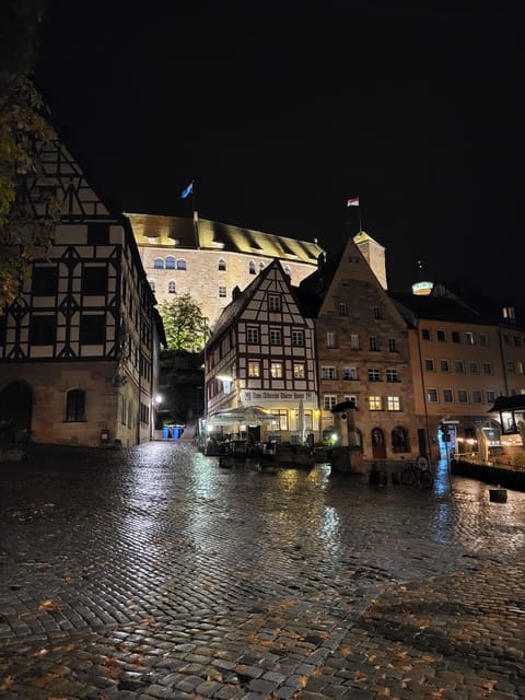 Nuremberg: The Old Town in Evening Light - IN GERMAN - Tiergärtnertorplatz Finish, and What Evening Does for Old Town Memories