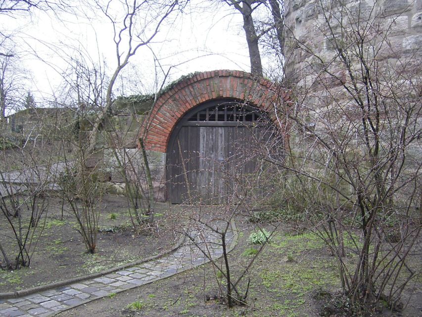 Nuremberg: Tunnels and Secret Passages in the City Wall Tour - First Views Above Ground: Imperial Castle Beauty Meets City Wall Defenses