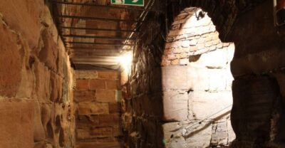 Tunnels and Secret Passages in the City Wall Tour