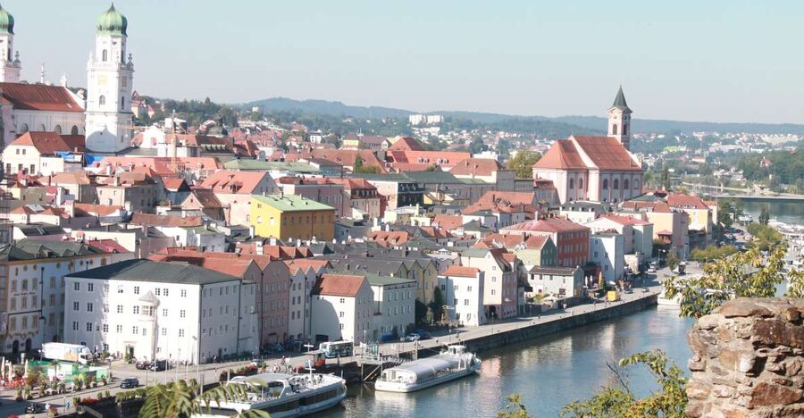 Passau: City Highlights Guided Walking Tour - Why Passau’s Old Town Clicks on Foot