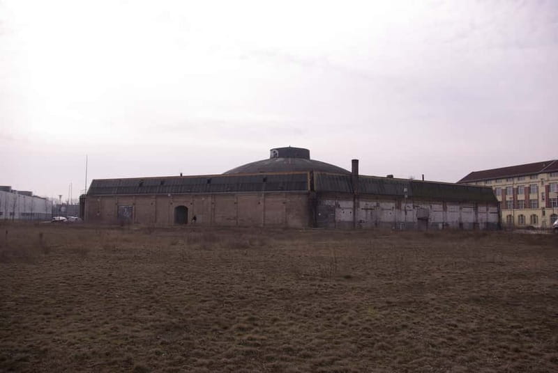 Potsdam-Babelsberg: 5-Hour-Tour "Film-History" by VW-Bus - Key points before you go