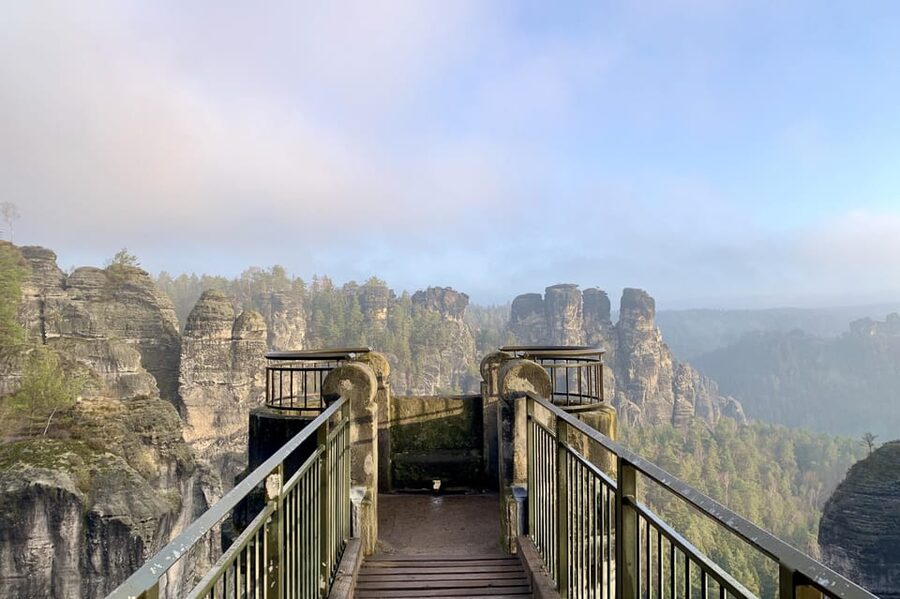 Prague: All-inclusive trip to Bohemian and Saxon Switzerland - Crossing the border without the headache
