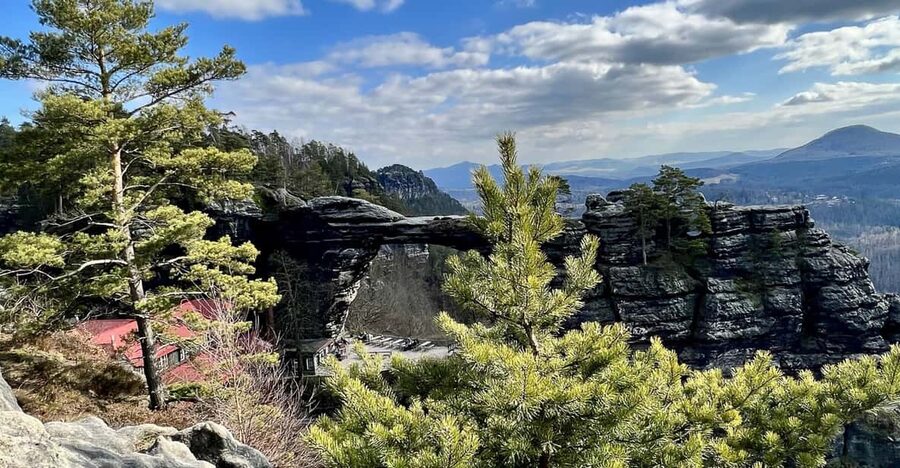 Prague: All-inclusive trip to Bohemian and Saxon Switzerland - Pravčická Brána (Pravčická Gate): the sandstone arch payoff