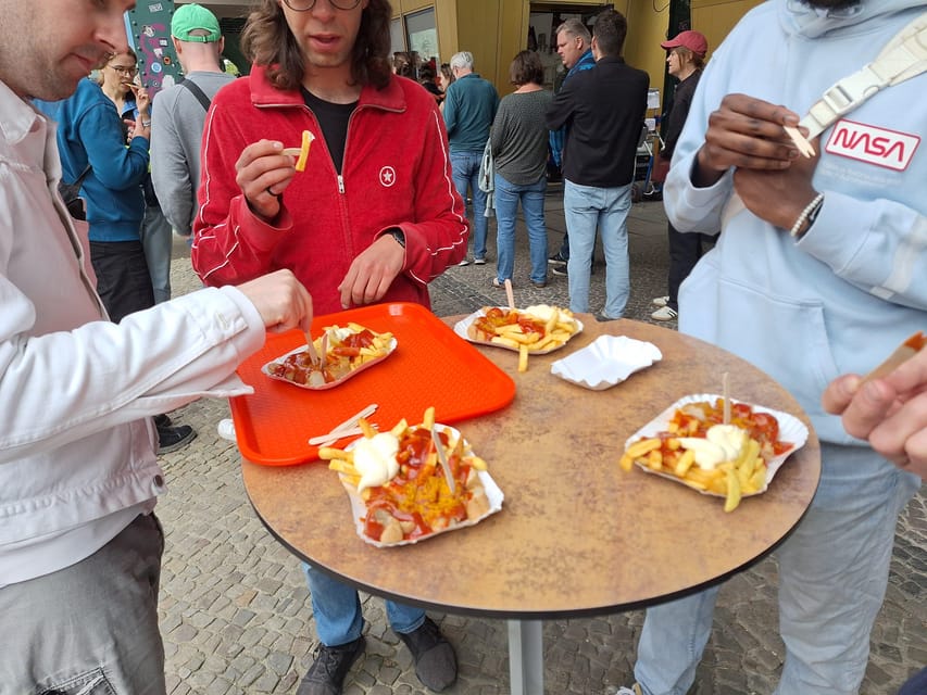 Private Berlin Street Food Bike Tour - Four street-food tastings that feel like a meal, not a snack parade