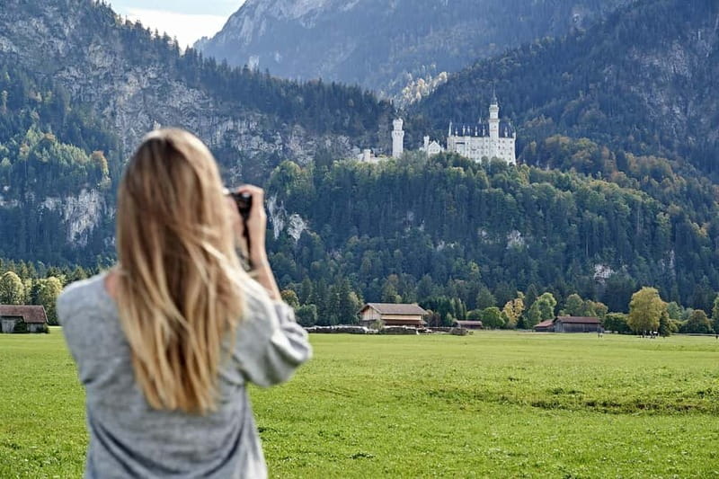 Private driver: Munich to Neuschwanstein Castle - What you handle yourself: tickets, opening hours, and lines