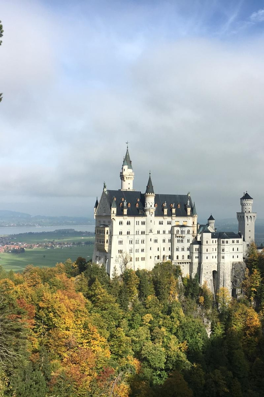 Private tour to Neuschwanstein castle from Munich - Should you book this private Neuschwanstein tour?