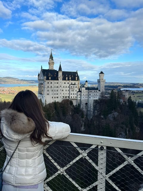 Private tour to Neuschwanstein castle from Munich - Mary’s Bridge shuttle when available, plus the horse carriage ride down