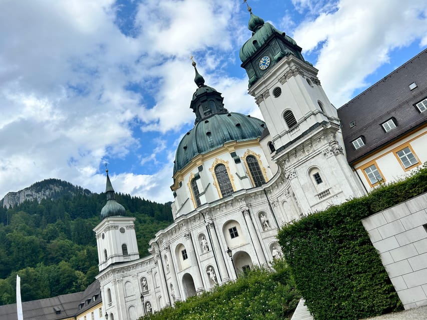 Private tour to Neuschwanstein castle from Munich - Oberammergau shopping time, Passion Play context, and Cafe Paradiso ice cream