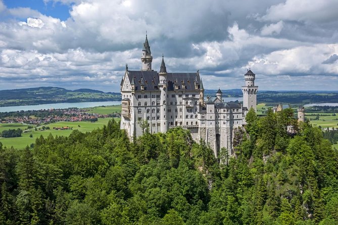 Private Zugspitze & Neuschwanstein Castle, Skip The Line & Lunch - Key things you will love about this private day trip
