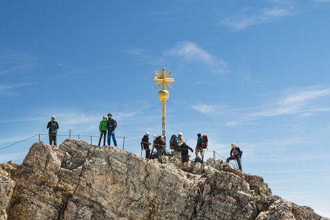 Private Zugspitze & Neuschwanstein Castle, Skip The Line & Lunch - The Bavarian lunch break that keeps your energy steady