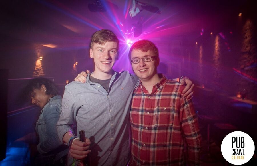 Pub Crawl Cologne Including Admission Fee for Bars and Shots - The Finale at Diamonds: High-Energy Club Time With Strict Door Rules