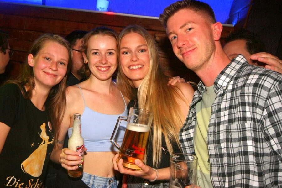 Pubcrawl Augsburg: Tour through best Bars and Clubs in Town - Augsburg nightlife, but with less guesswork