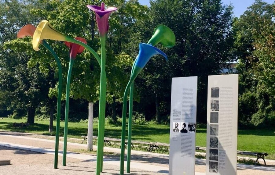 Queer Berlin Tour: Birthplace of LGBTQ+ Movements - Under den Linden: Frederick the Great, Humboldt, and the Disguise Theme