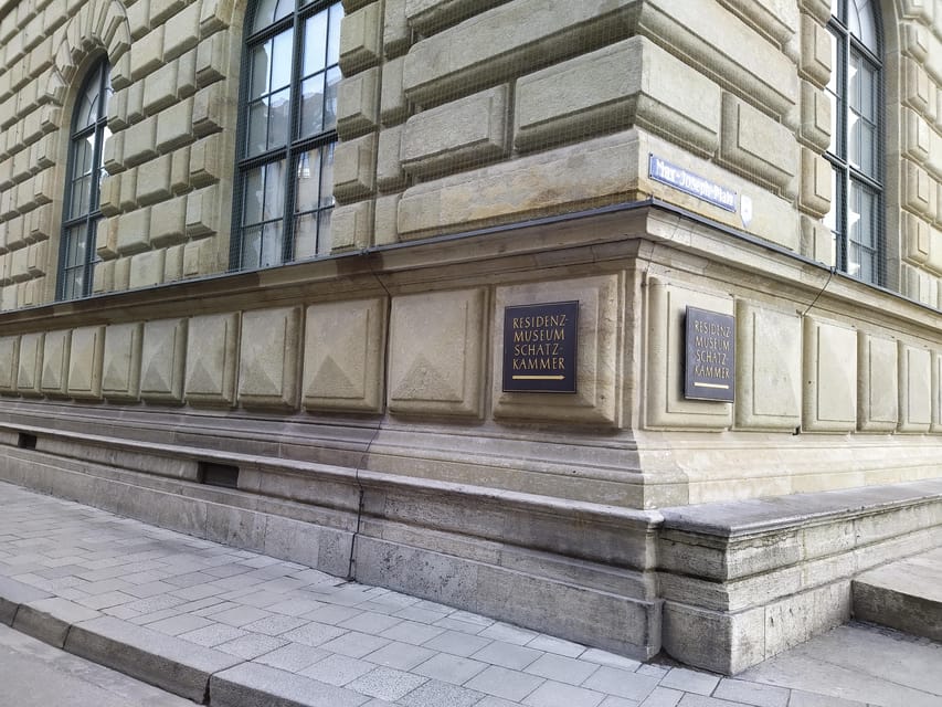 Residence of Munich private tour with skip the line ticket - Key points I’d plan around