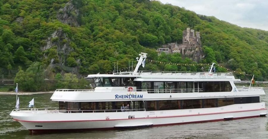 Rhine Valley Castles: 1.5-Hour Boat Tour from Rüdesheim - Three decks for views: where you should sit
