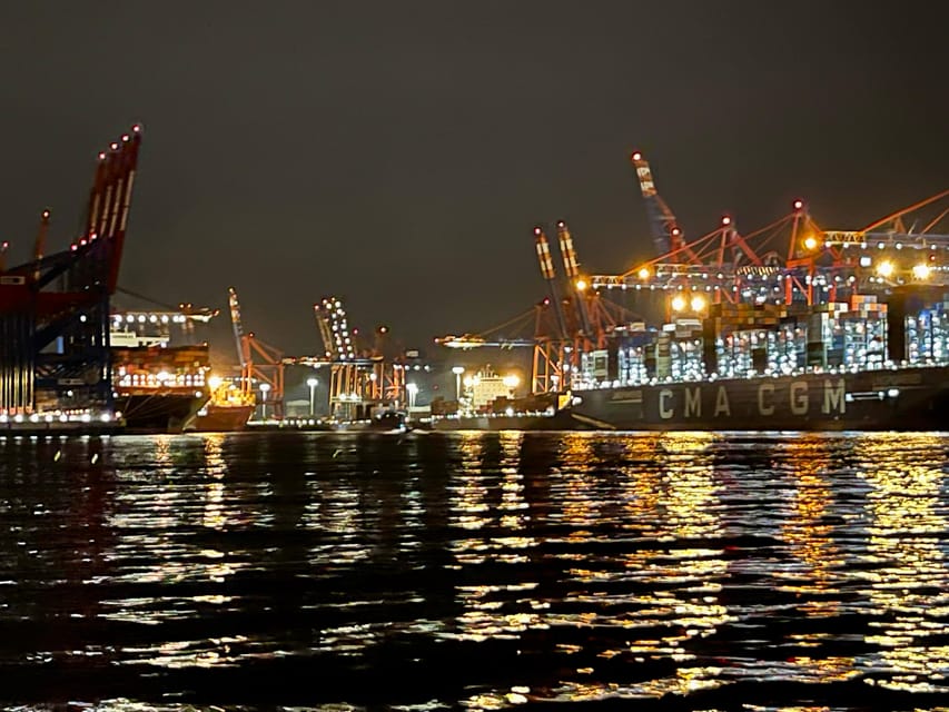 Sailing trip ''the Elbe by night", Hamburg/Elbe - Your 42-foot sailing yacht: what you get on board