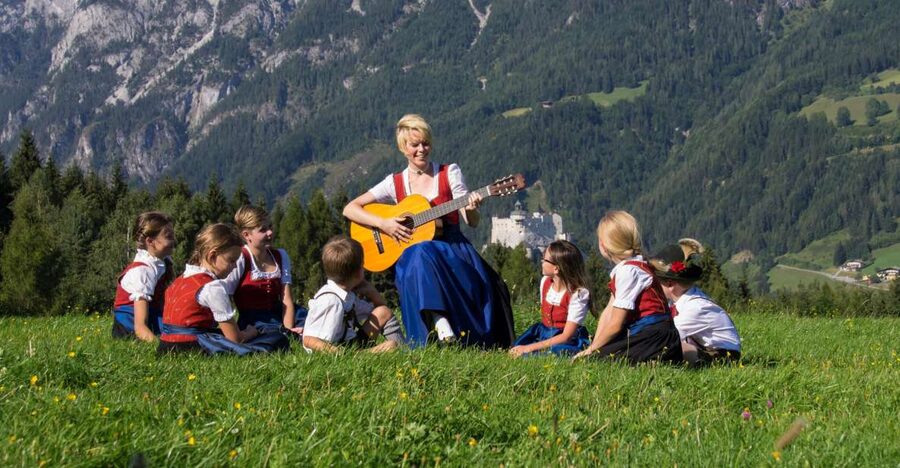 Salzburg: Private Eagle's Nest and the Sound of Music Tour - Key things to know before you go
