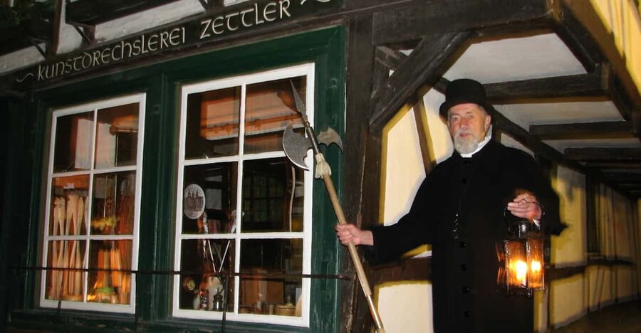 Schwerin: Tour with the Night Watchman - What You Learn Here, History That Fits the Streets