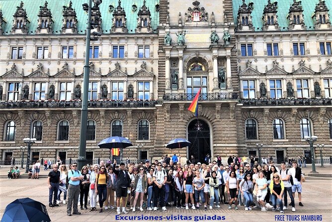 Sightseeing Tour - Free Tour - Historic Center-Hamburg On Foot - Deichstraße: 18th-Century Street Walking at Human Speed