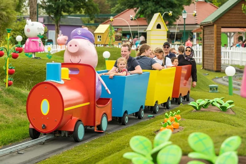 Soltau: Heide Park Resort Day Ticket - Kid-friendly fun: Peppa Pig Land and Toothless dragon training