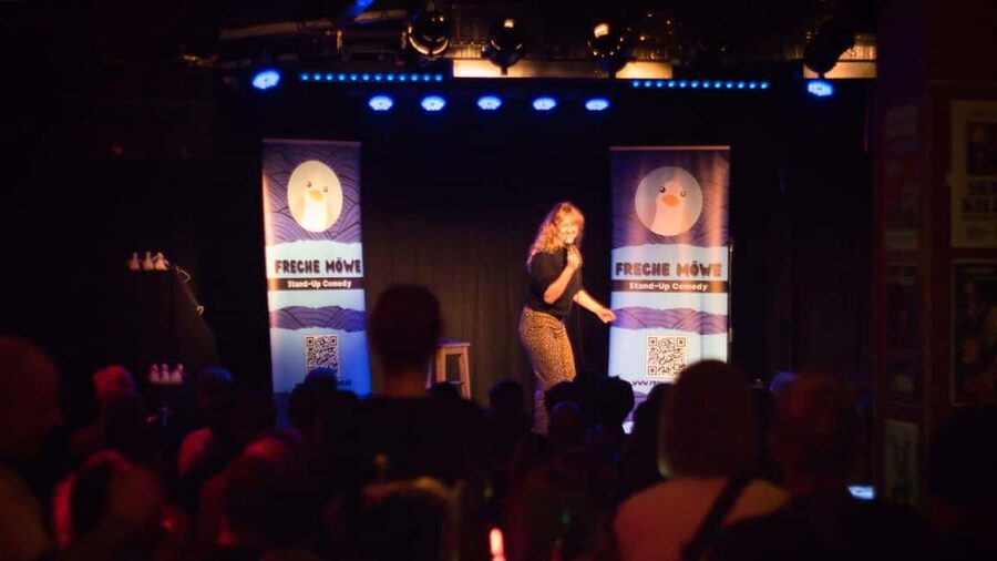 Stand-up comedy at Indra - Freche Möwe - What you are really paying for: value in the lineup and the live format