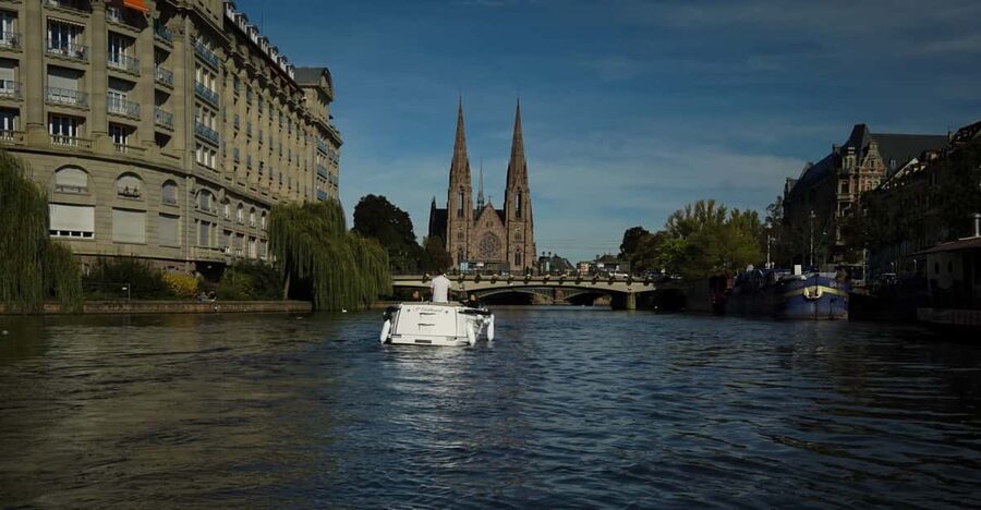 Strasbourg: Private City Sightseeing Boat Tour - The Saint Gothard Route: Europe Institutions to Green Rooftops
