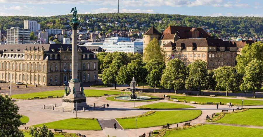 Stuttgart: City Highlights - Guided Walking Tour - Palace gardens with sculptures, fountains, and lakes