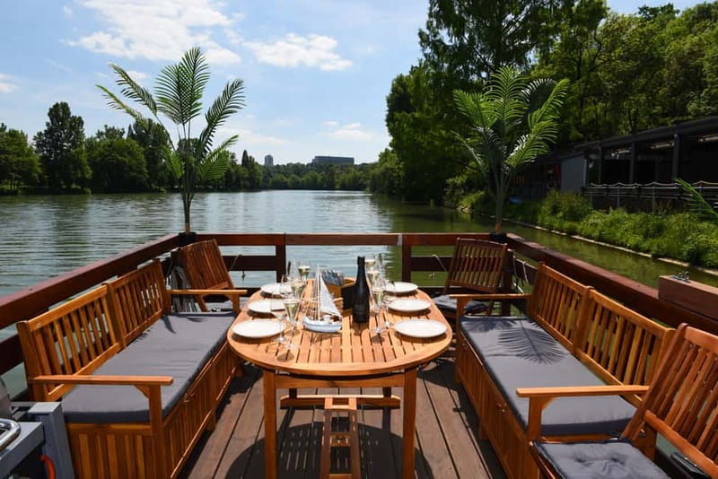 Stuttgart: Raft Boat Experience with Optional BBQ - Your raft setup: sun terrace, tables, toilet, and a real reason to linger