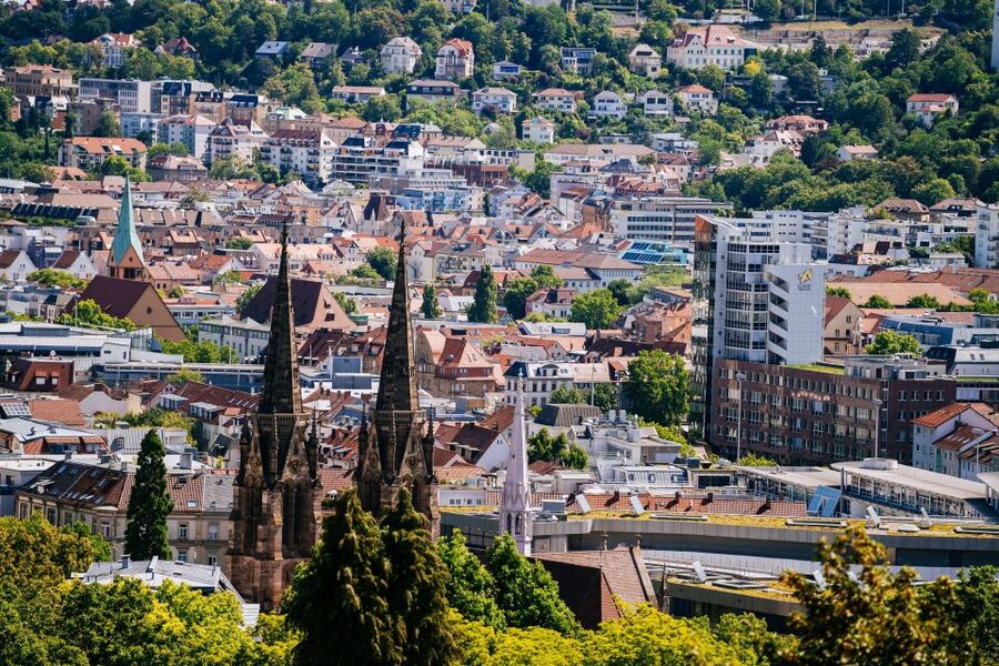 Stuttgart: Stäffele Guided Walking Tour - West Route: Kräherwald edge, villas, and the Zeppelin viewing platform