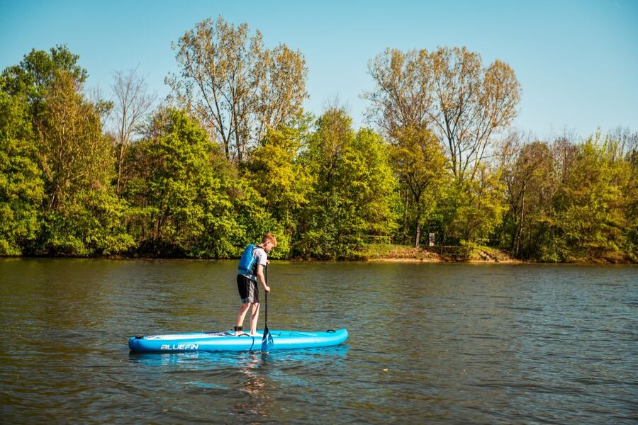 Stuttgart: Stand Up Paddling Rental - Equipment and life jacket fit that keeps things comfortable