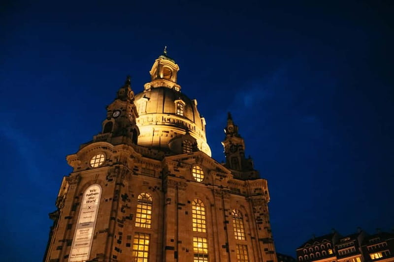 Terrifying Tour of Dresden Led by a Dungeon Master - Performance details that make it feel interactive