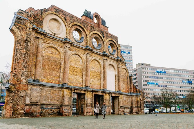 The Beauty of Berlin by Bike: Private Tour - The snack and the small breaks that make the ride enjoyable