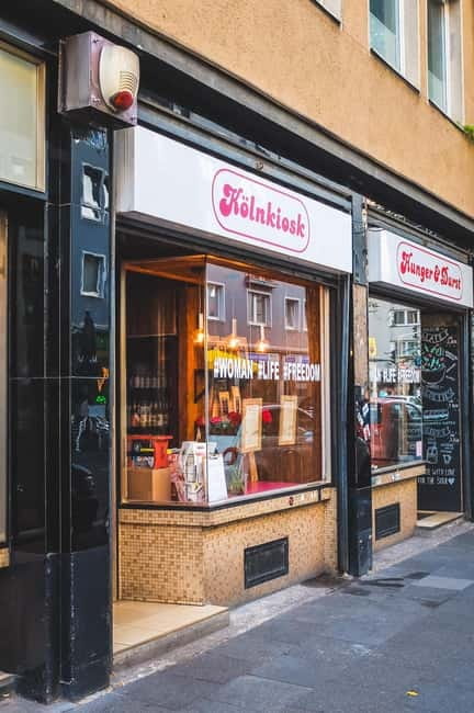The Cologne Kiosk Crawl - Street Food Break: A Reset Without Pulling You Off Track