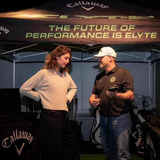 The Ultimate Berlin Golf Bar for Groups, Games & Good Times - Picking the Right Session Length for Your Group