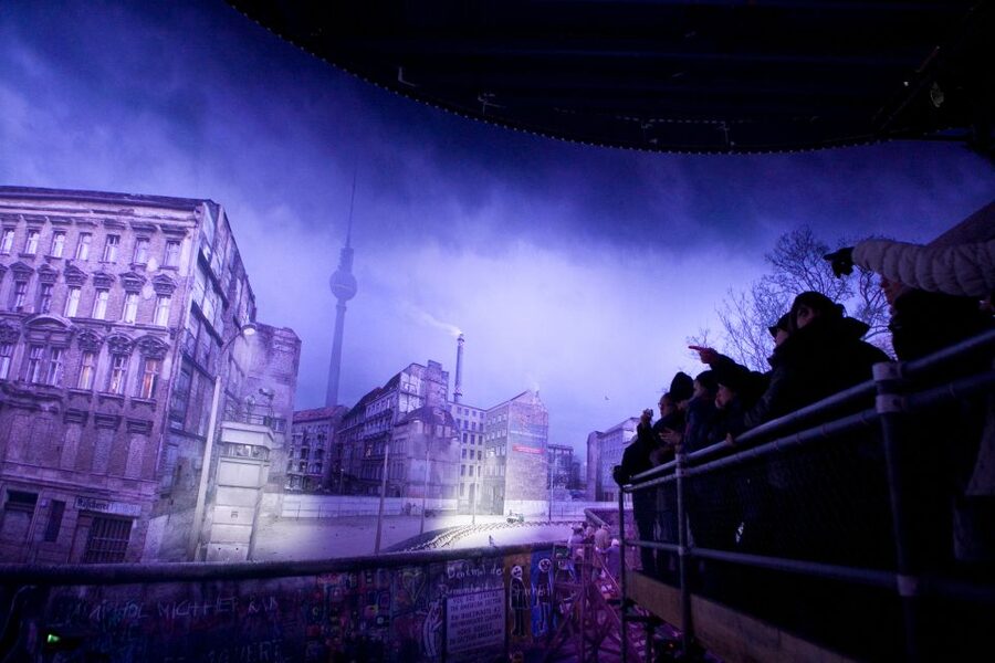 THE WALL: asisi Panorama Berlin Ticket - Standing Above the Wall: What You Actually See at asisi Panorama Berlin