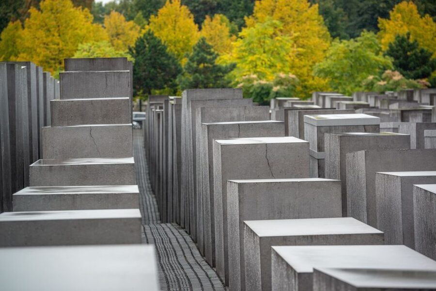 Third Reich and the Holocaust in Berlin Private Guided Tour - Potsdamer Platz to the Holocaust memorial, moving from power to victims