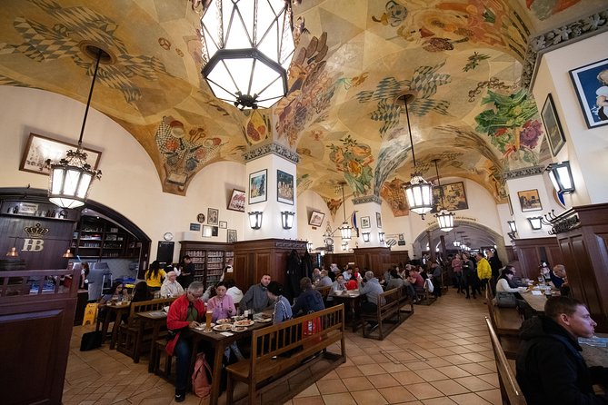 Third Reich Walking Tour Munich - Why this Munich walking tour feels different than a museum visit