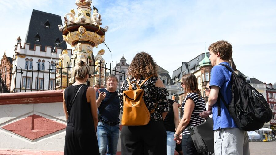 Trier: Guided Old Town Highlights and History Walking Tour - Trier Cathedral and medieval layers you can actually spot