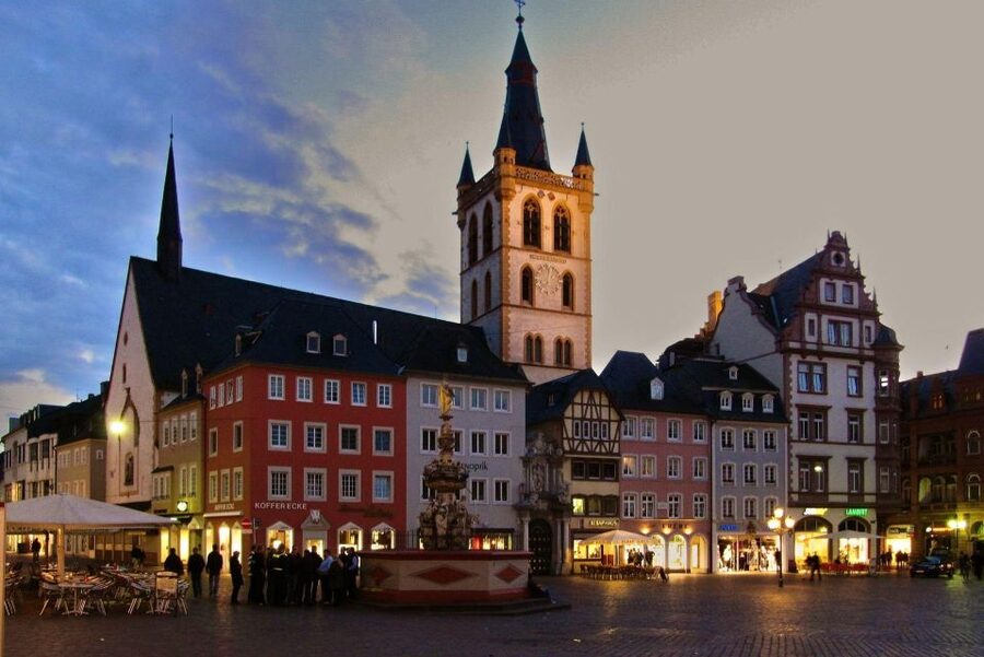 Trier: Private Guided Walking Tour - Porta Nigra: how the name and the structure tell the same story