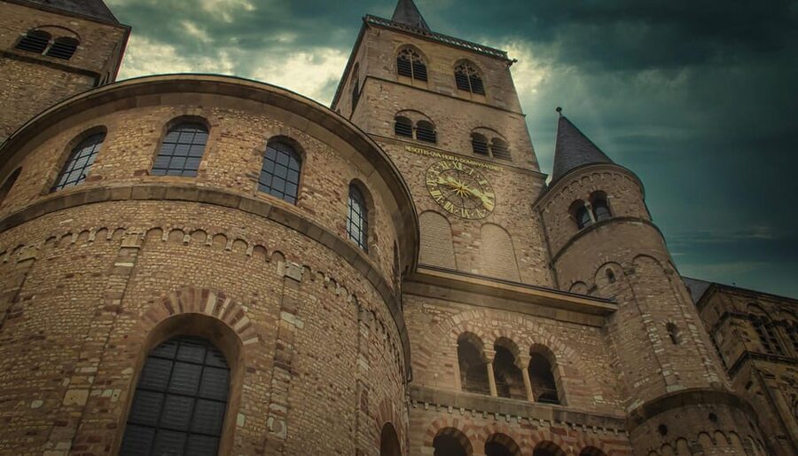Trier: Solve the Mystery of the Merchant's Gold! - Roman Trier Setting: Marcus Aurelius and the Merchant’s Gold Mystery