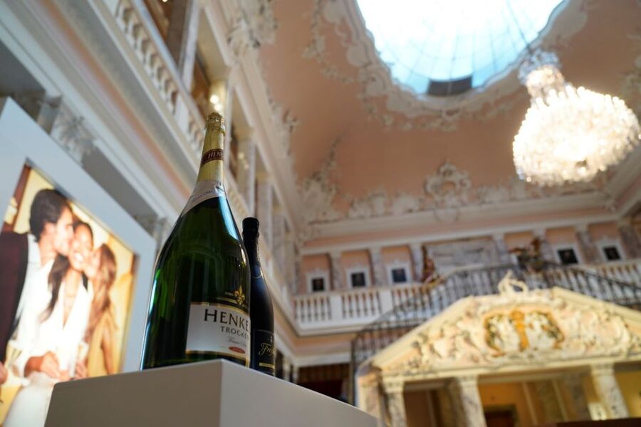 Wiesbaden: Sparkling Winemaking Tour with 3-Glass Tasting - What you learn about sekt, cava, champagne, and Crémant